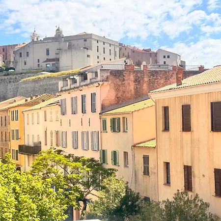 Apartment Grand T2 Hyper Centre Vue Et Montagne Calvi (Corsica)